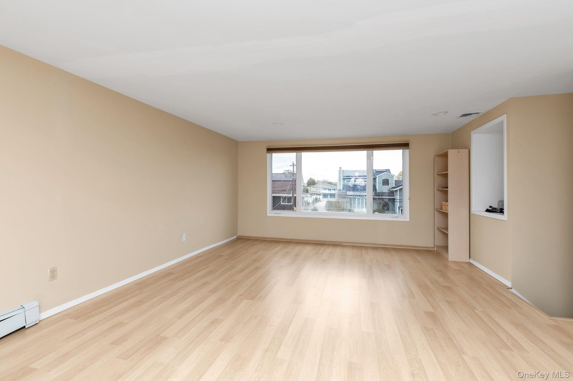 #15 photo, 2884 Bay Drive, Merrick , NY 11566