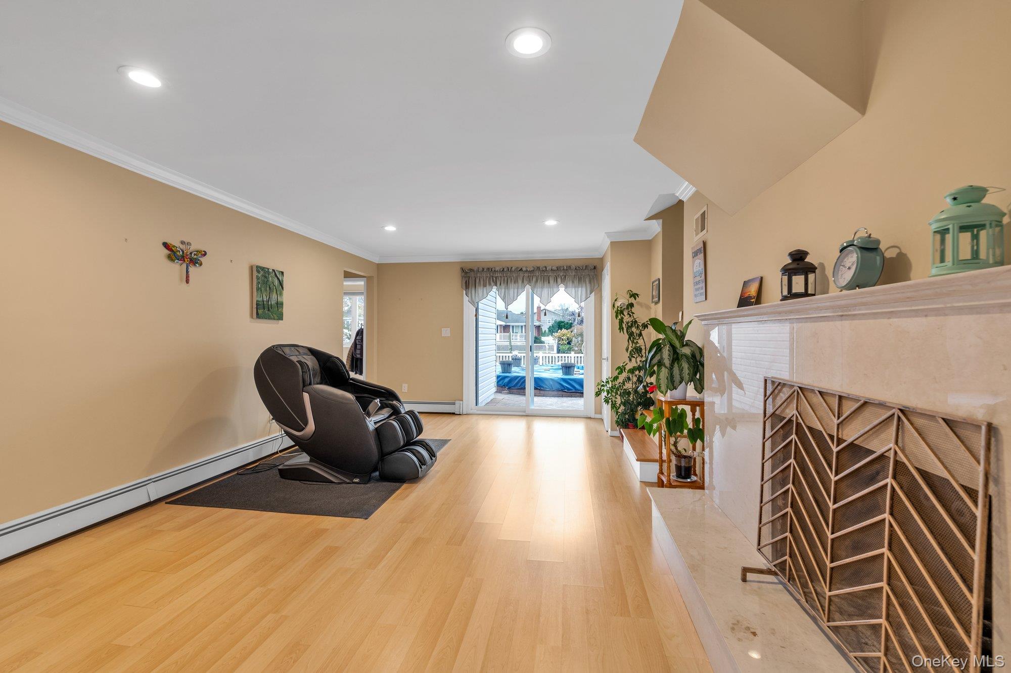 #17 photo, 2884 Bay Drive, Merrick , NY 11566