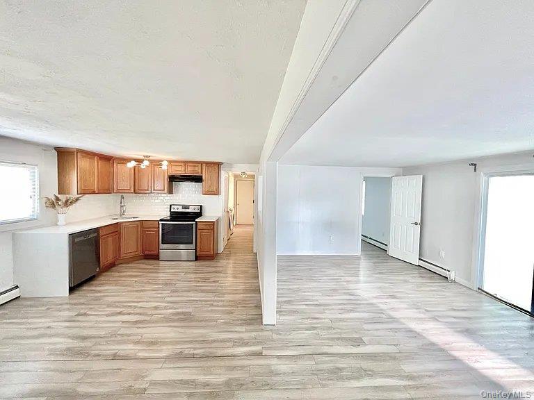 #4 photo, 11 Marshall Street, Massapequa , NY 11758