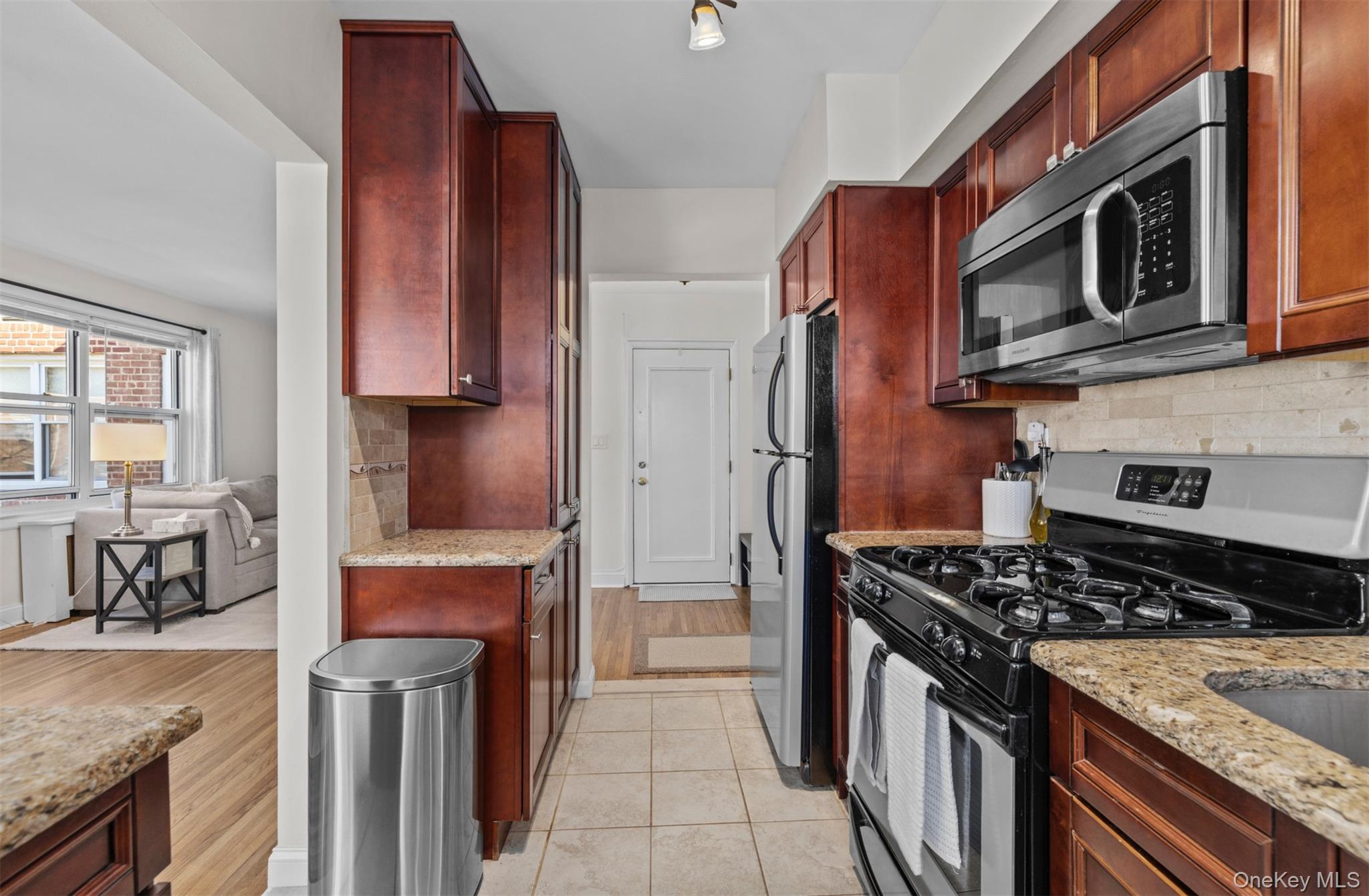 #13 photo, 2 Edwards Street, Roslyn Heights , NY 11577