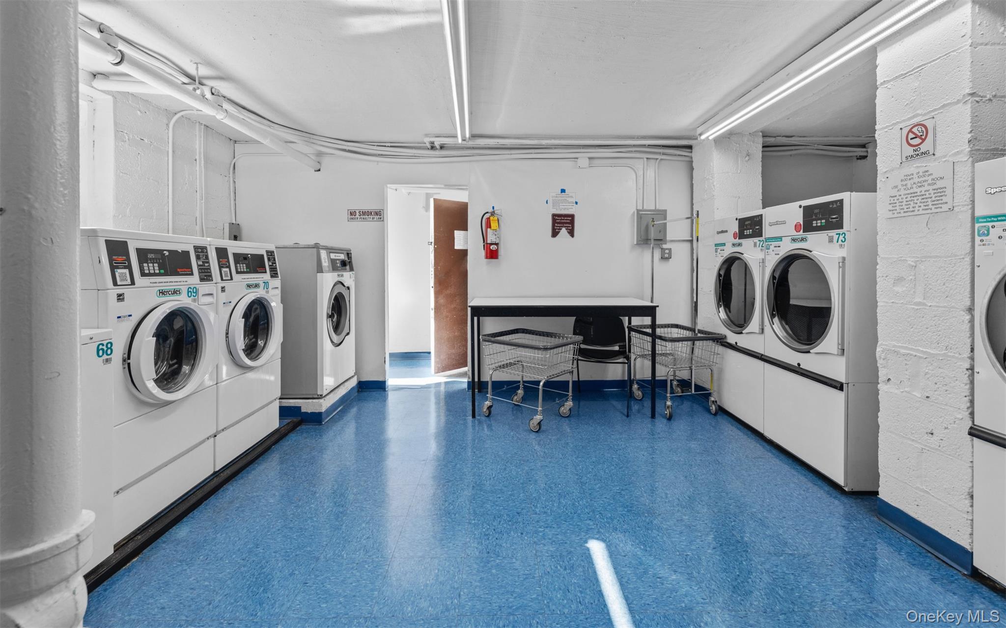 #19 photo, 2 Edwards Street, Roslyn Heights , NY 11577