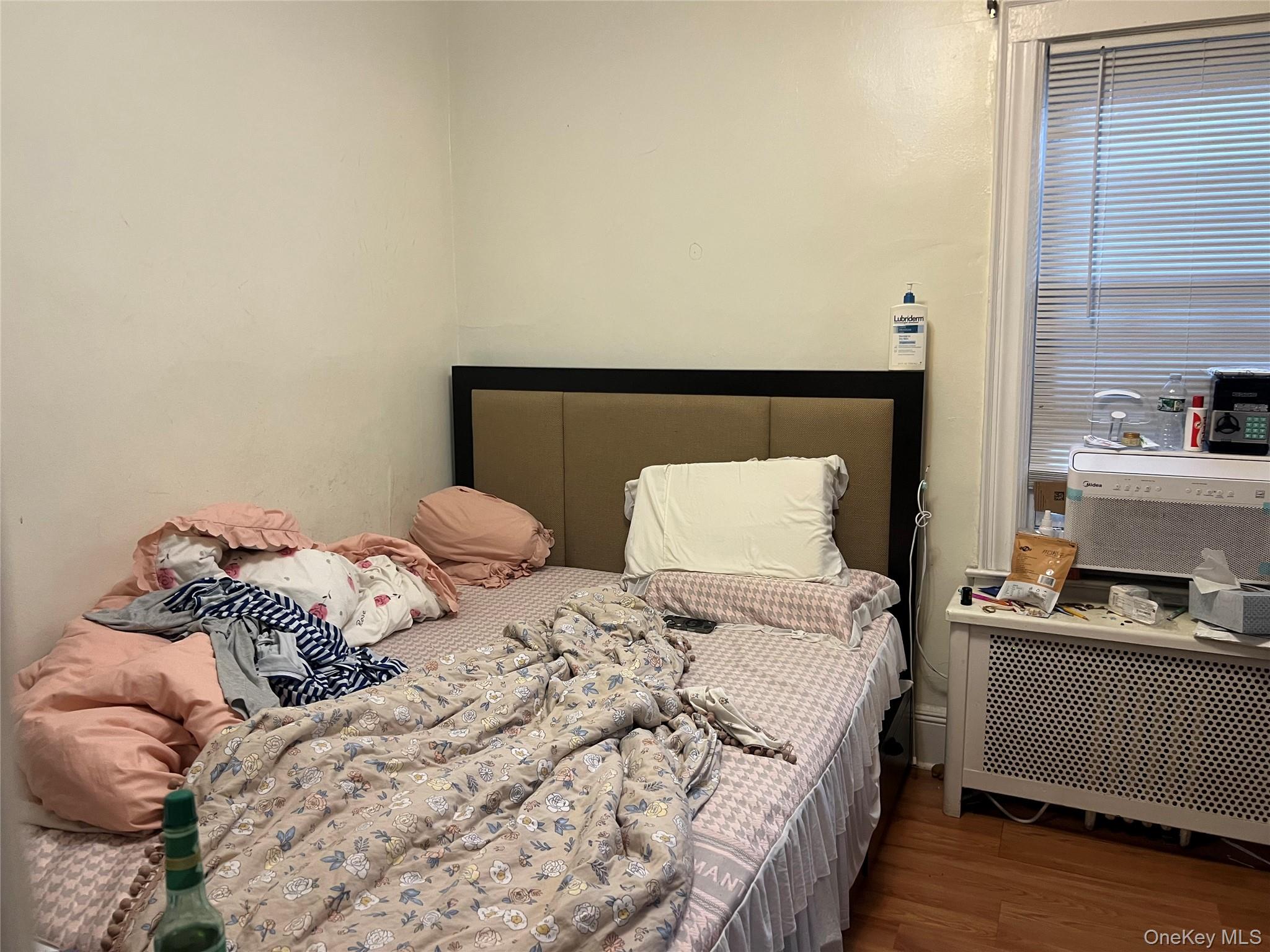 #7 photo, 15108 33rd Road, Flushing , NY 11354