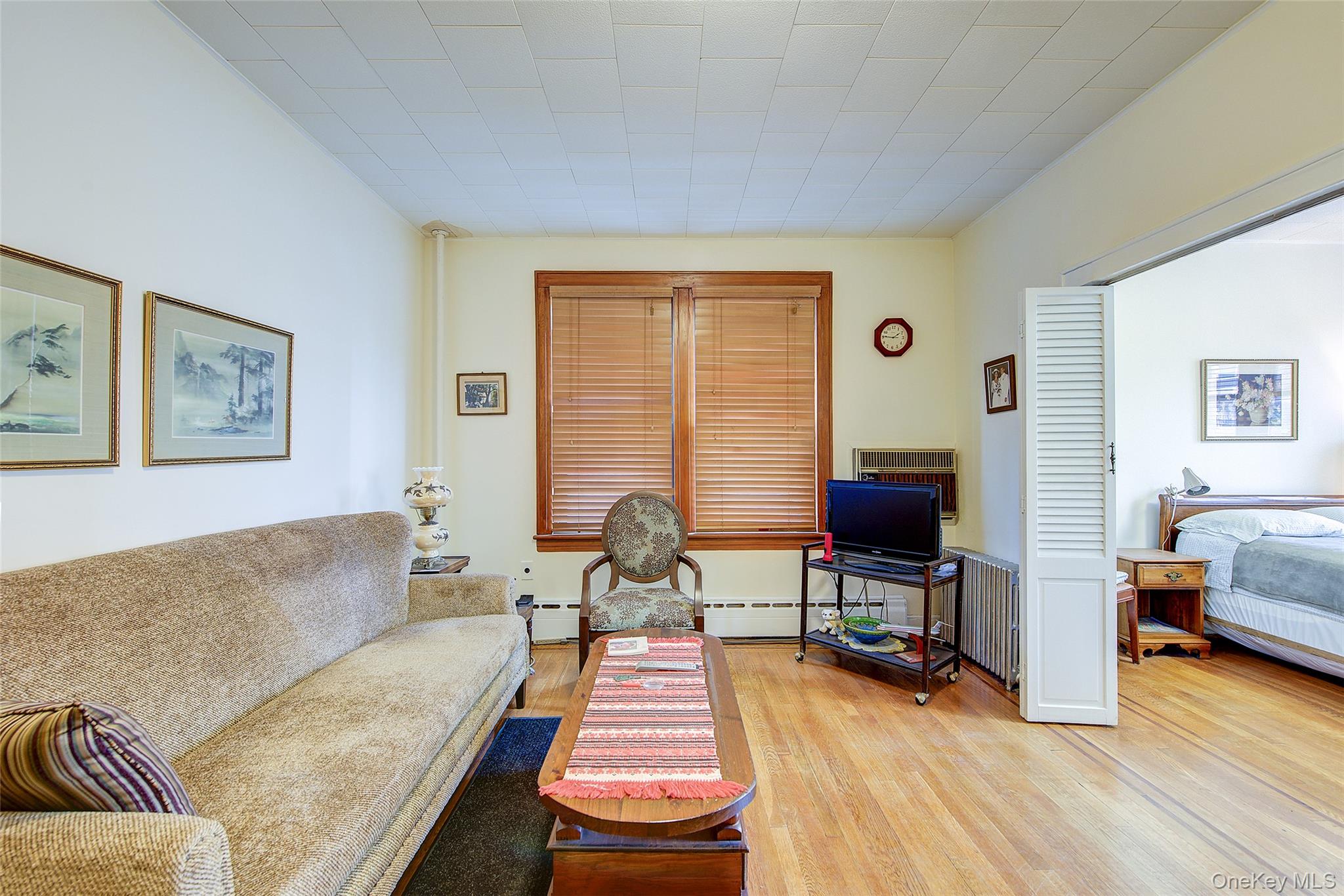 #9 photo, 37-37 64th Street, Woodside , NY 11377