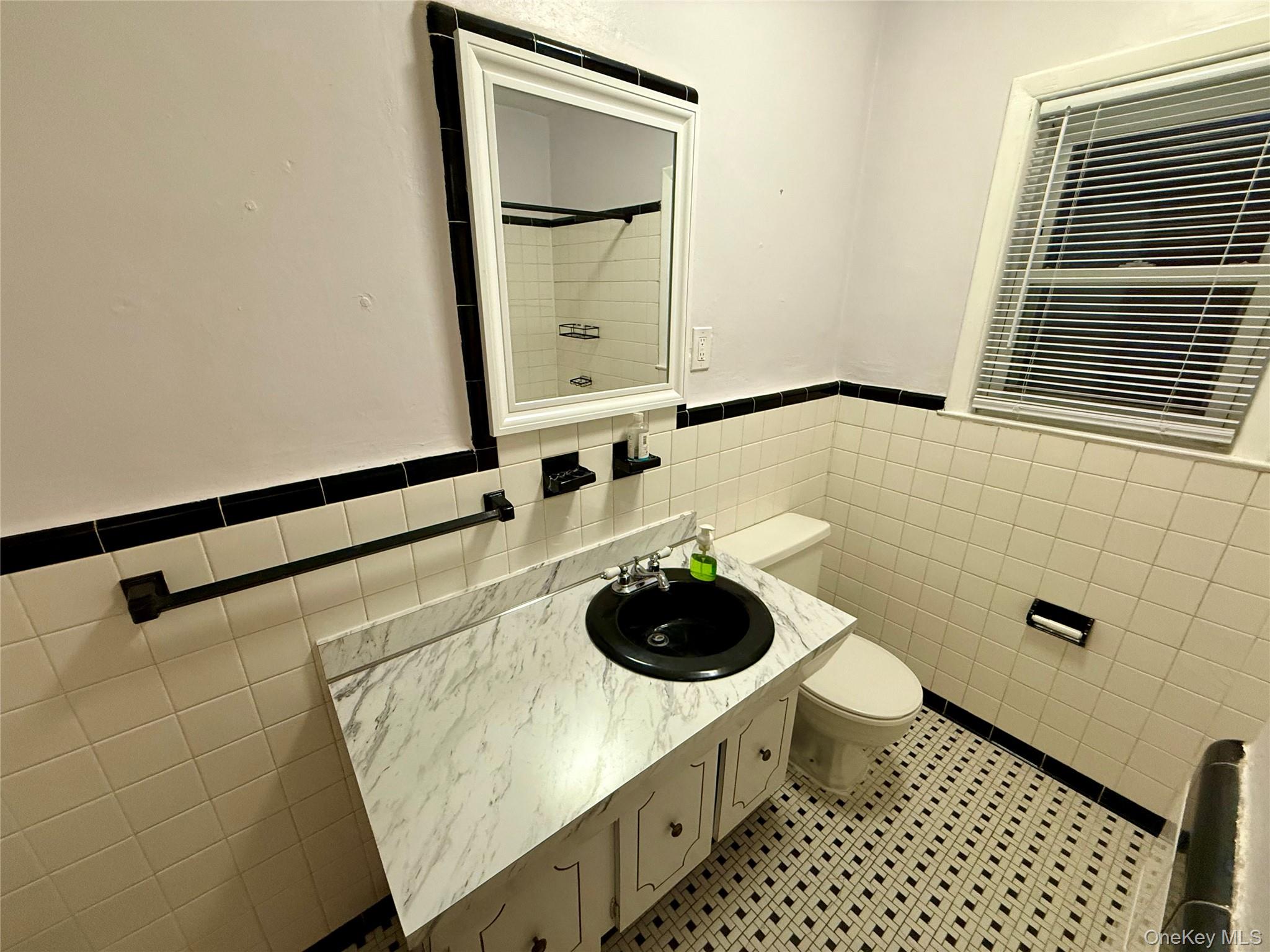 #20 photo, 29 Smith Street, Deer Park , NY 11729