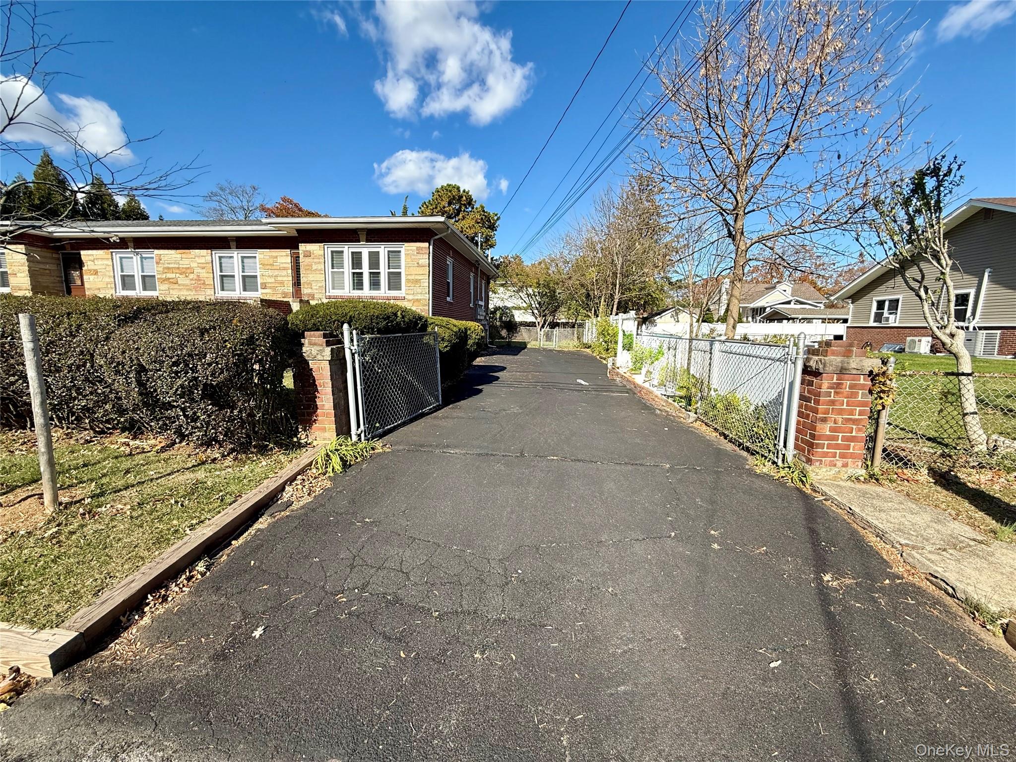 #3 photo, 29 Smith Street, Deer Park , NY 11729