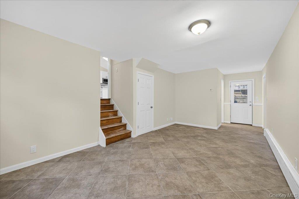 #18 photo, 54 Hillside Street, Tarrytown , NY 10591