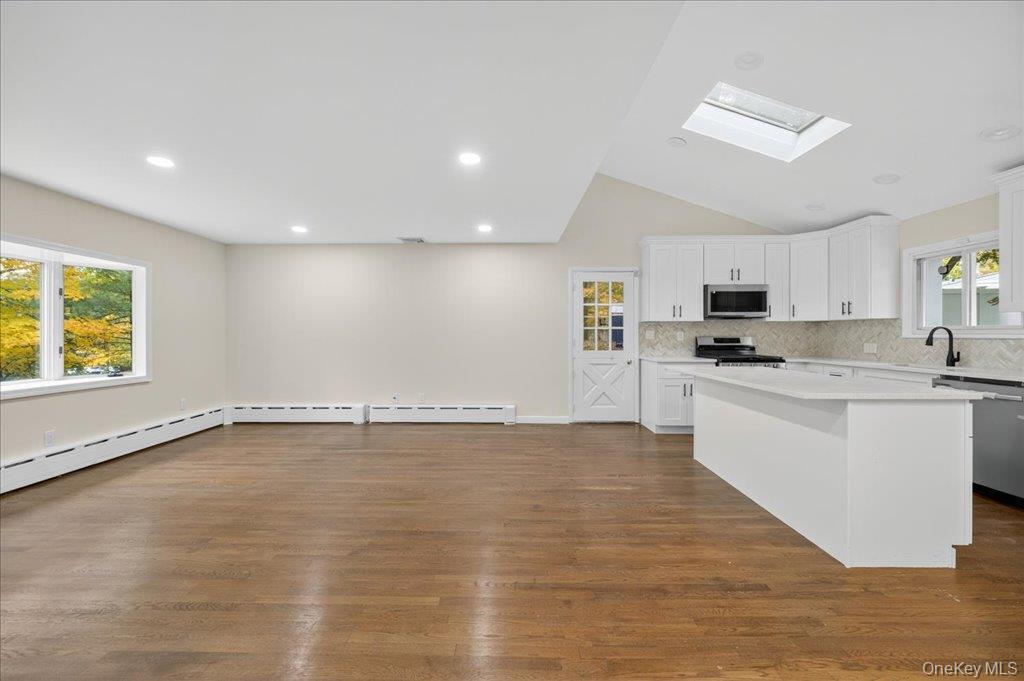 #8 photo, 54 Hillside Street, Tarrytown , NY 10591