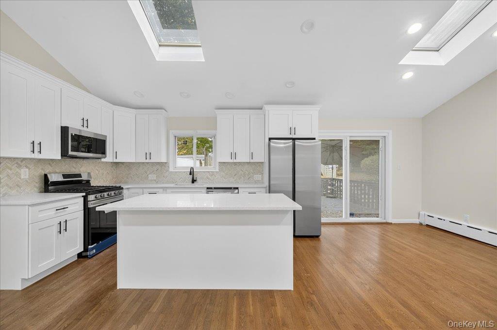 #9 photo, 54 Hillside Street, Tarrytown , NY 10591