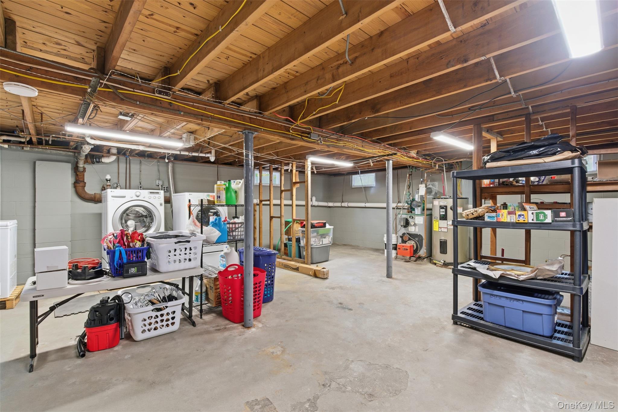 #18 photo, 277 5th Avenue, Saint James , NY 11780