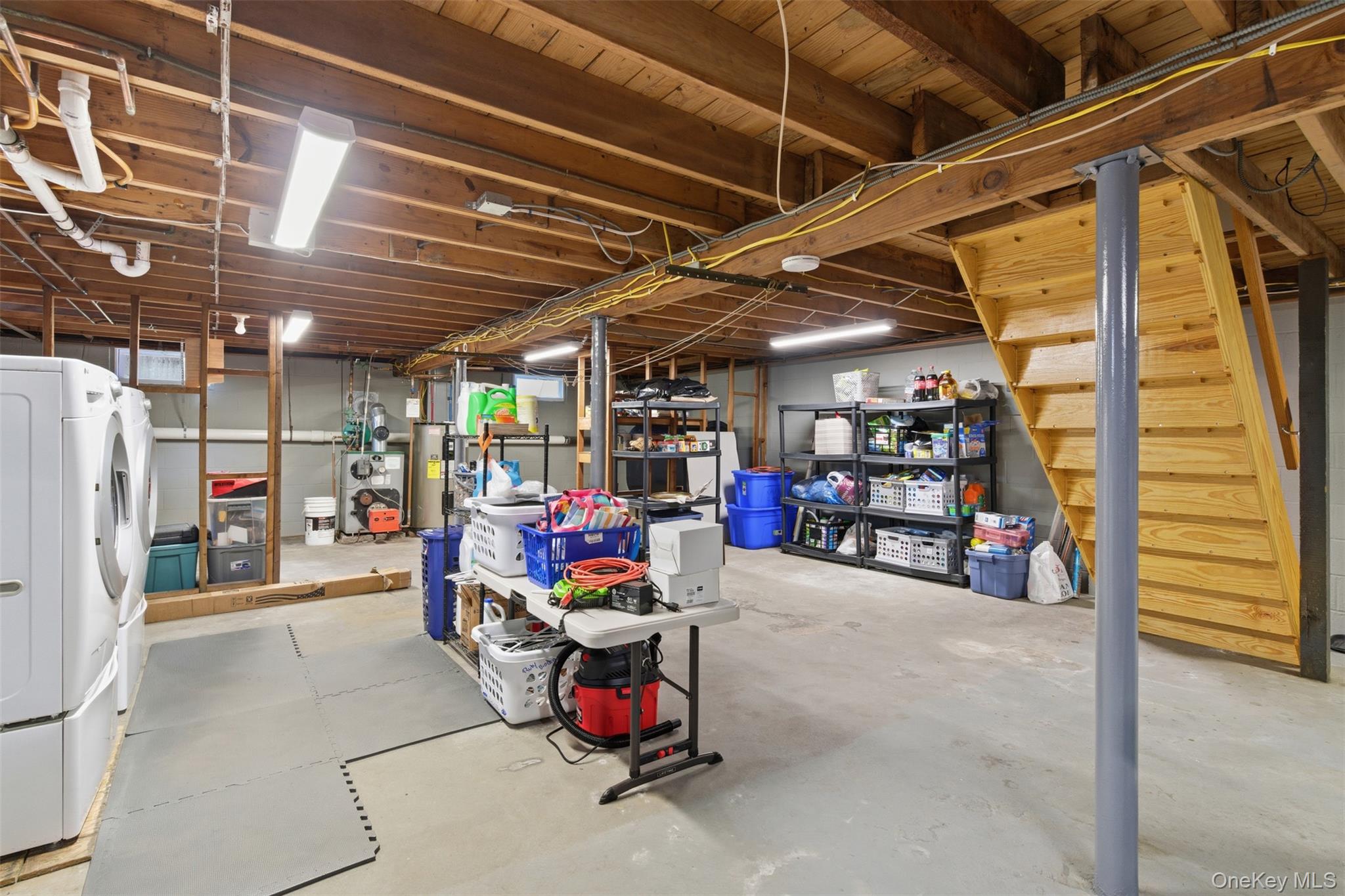 #20 photo, 277 5th Avenue, Saint James , NY 11780