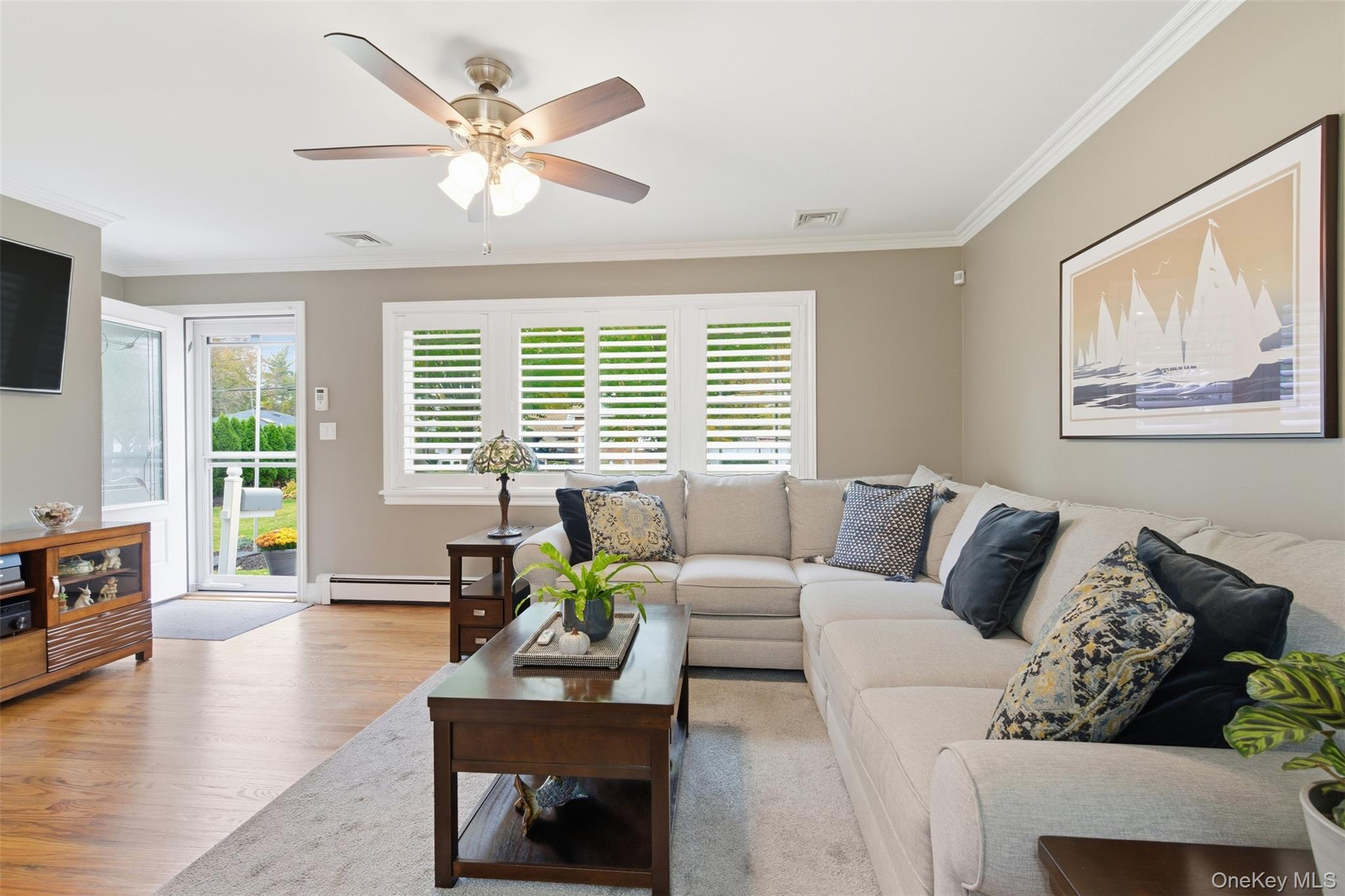 #6 photo, 277 5th Avenue, Saint James , NY 11780