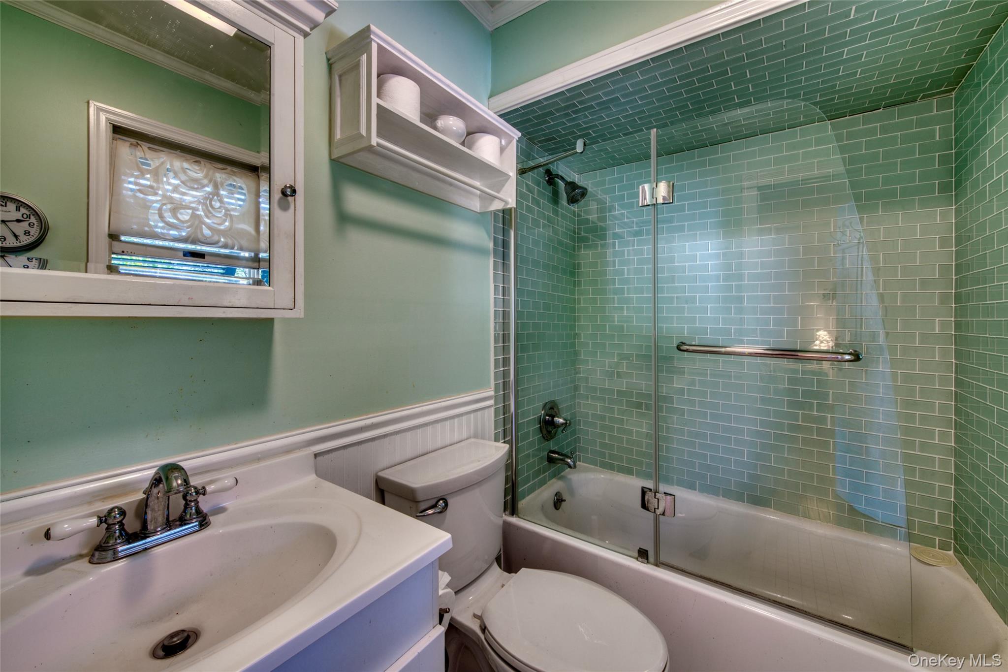 #17 photo, 1455 Cedar Point Drive, Southold , NY 11971