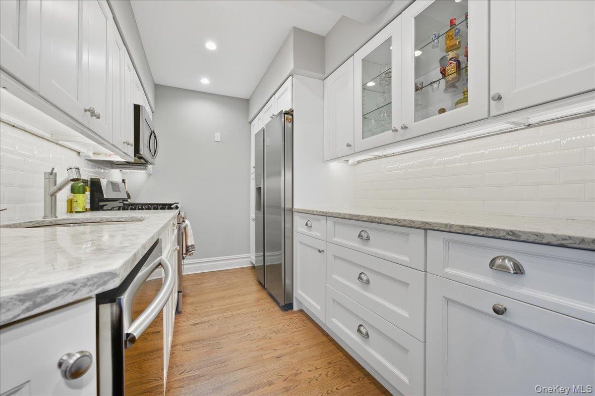 #10 photo, 55 Lenox Road, Rockville Centre , NY 11570