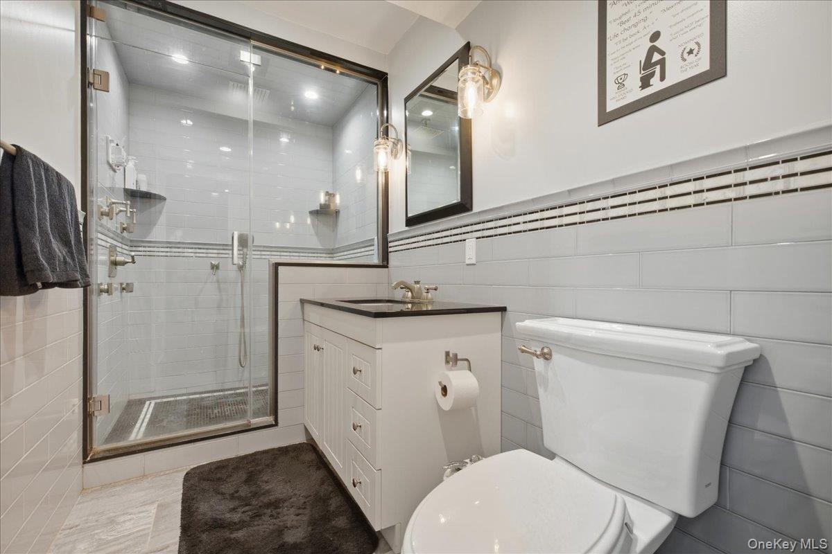 #13 photo, 55 Lenox Road, Rockville Centre , NY 11570