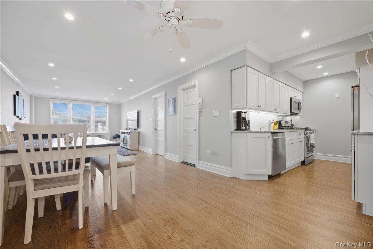 #4 photo, 55 Lenox Road, Rockville Centre , NY 11570