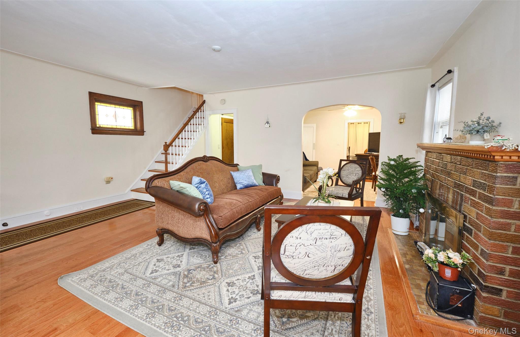 #8 photo, 109-15 200th Street, Saint Albans , NY 11412