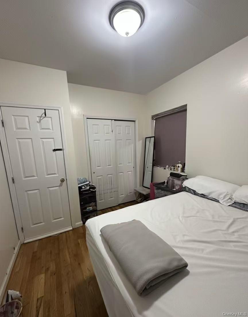 #11 photo, 87-86 52nd Avenue, Elmhurst , NY 11373