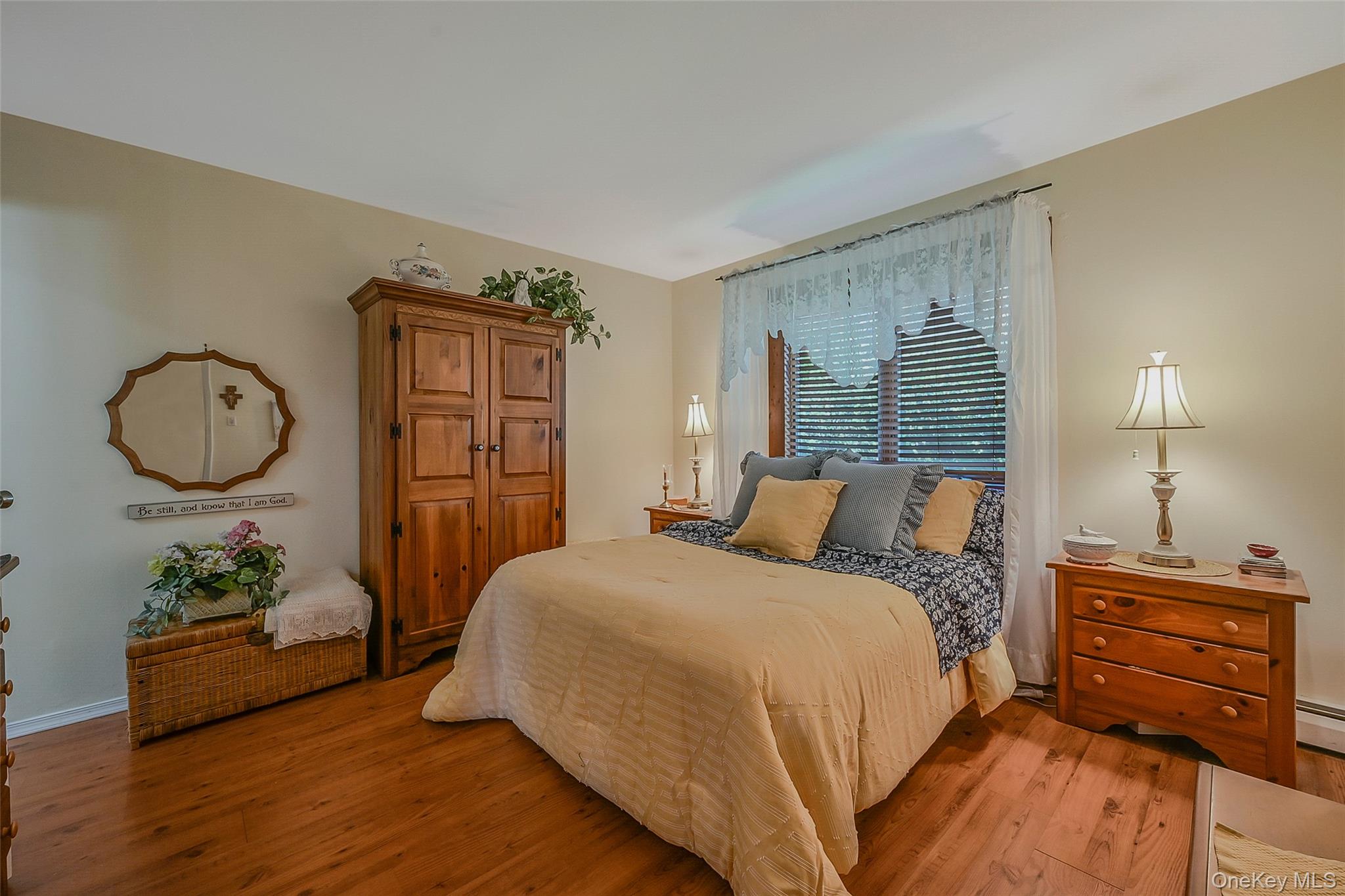 #10 photo, 17 Washington Heights Street, Selden , NY 11784