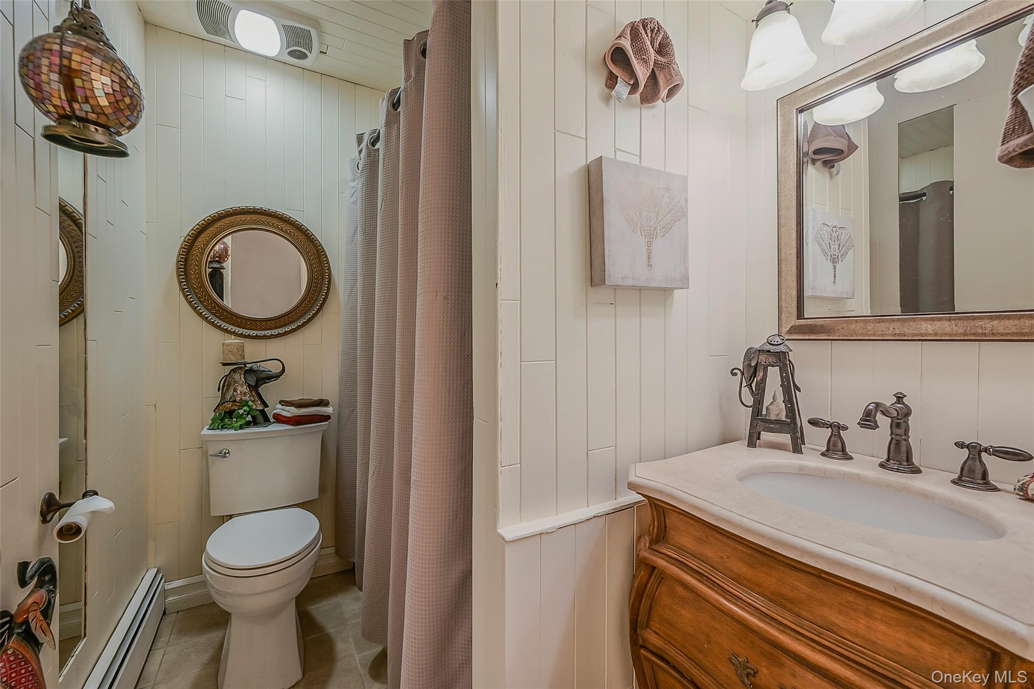 #7 photo, 17 Washington Heights Street, Selden , NY 11784