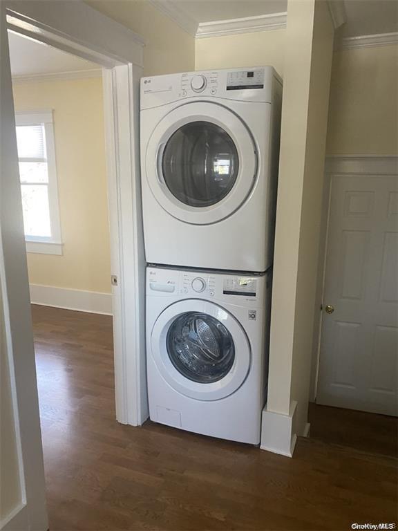 #10 photo, 2 William Street, Glen Head , NY 11545