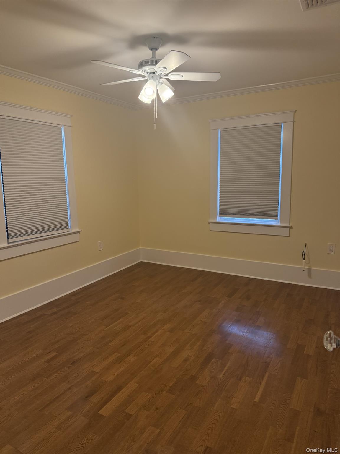 #6 photo, 2 William Street, Glen Head , NY 11545