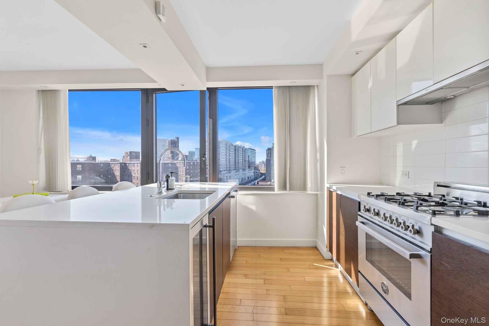 #9 photo, 39-16 Prince Street, Flushing , NY 11354