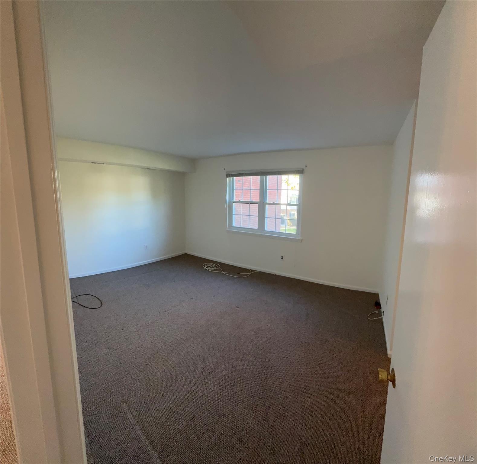 #5 photo, 13 Essex Lane, Suffern , NY 10901