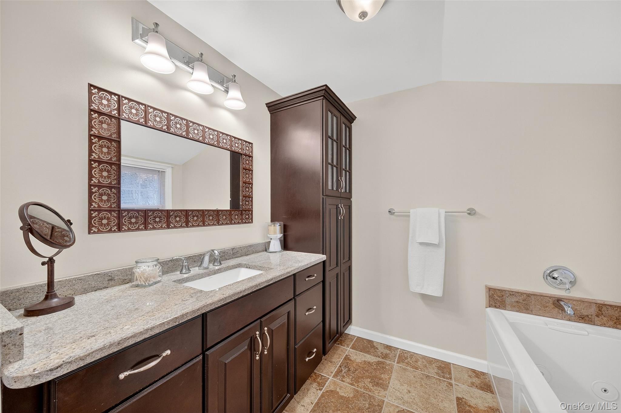 #19 photo, 3 Crosshill Road, Mahopac , NY 10541