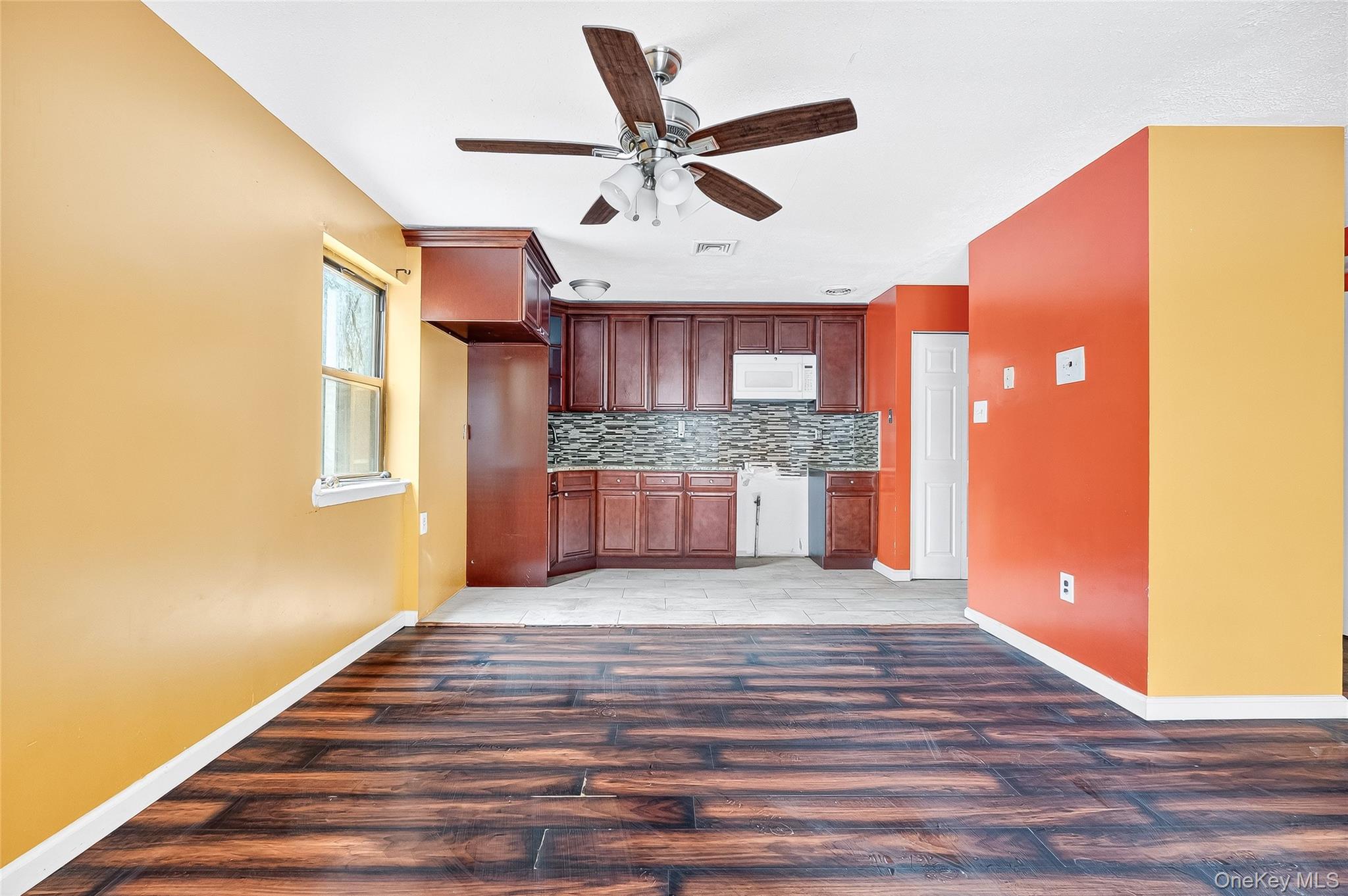 #12 photo, 898 Union Avenue, Bronx , NY 10459