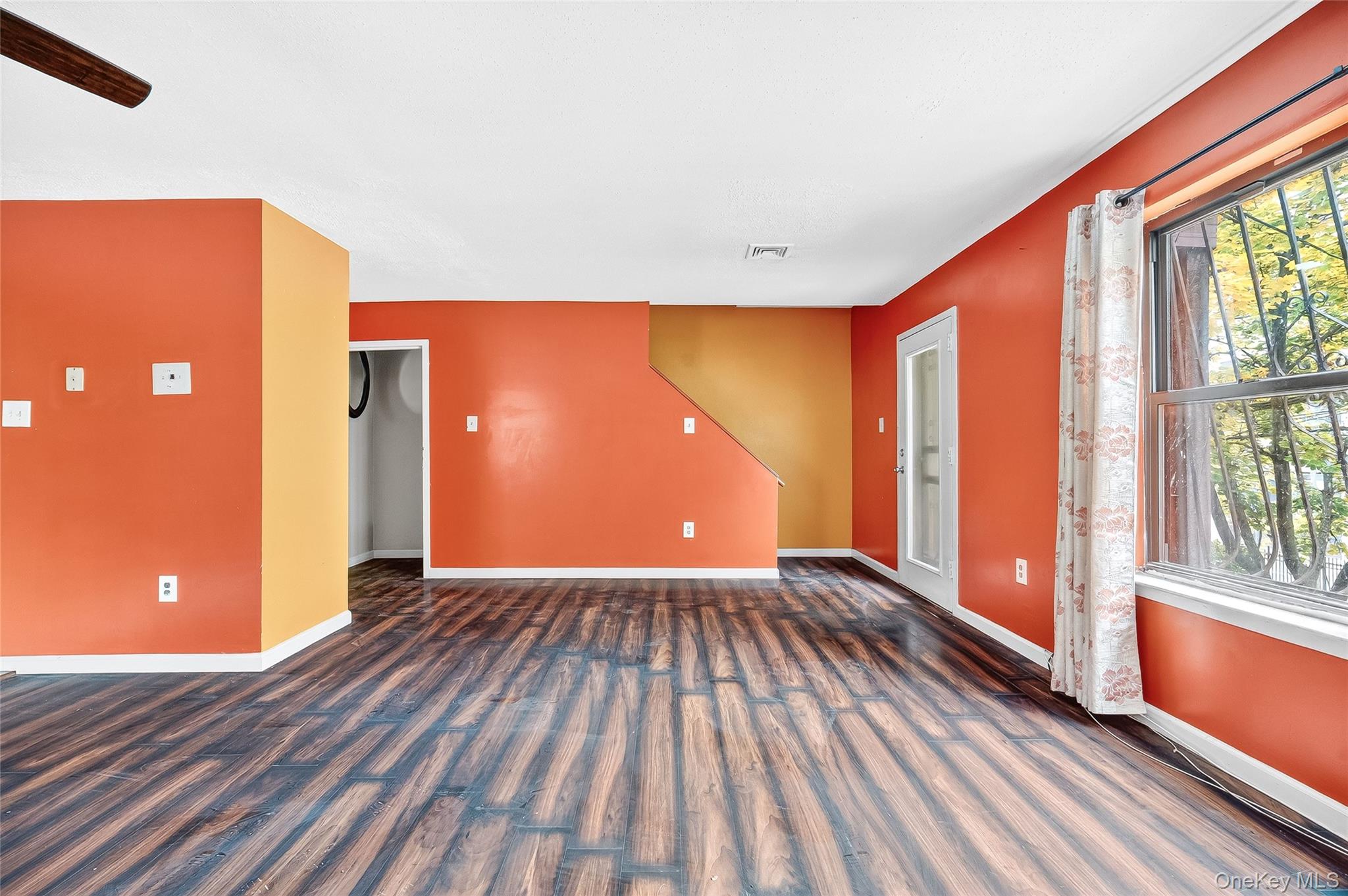 #14 photo, 898 Union Avenue, Bronx , NY 10459