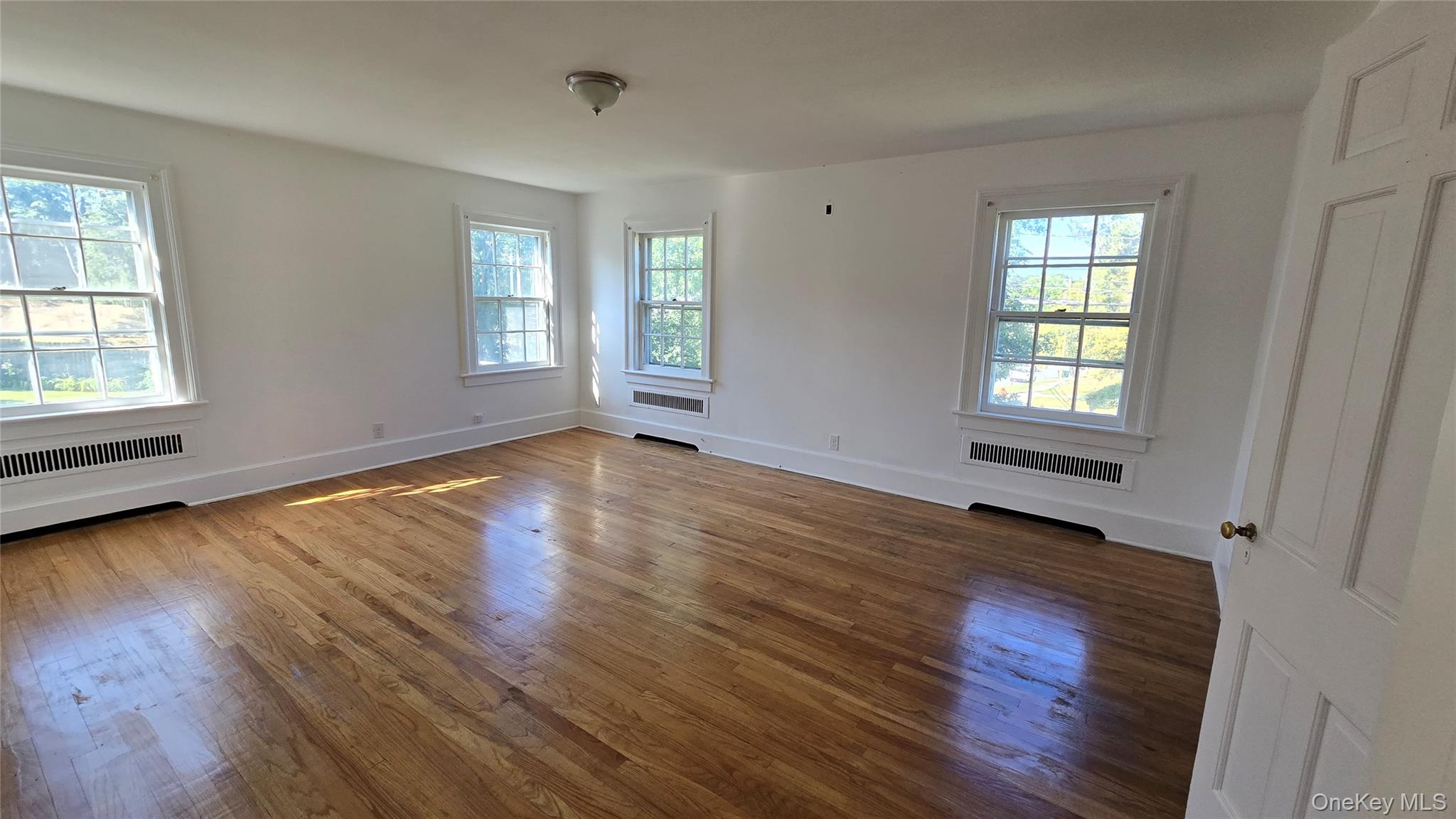 #13 photo, 98 S Hamilton Street, Poughkeepsie , NY 12601