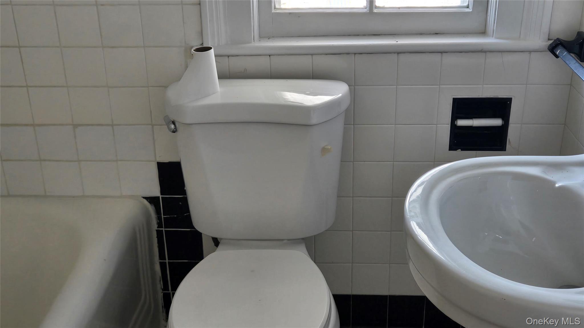 #15 photo, 98 S Hamilton Street, Poughkeepsie , NY 12601