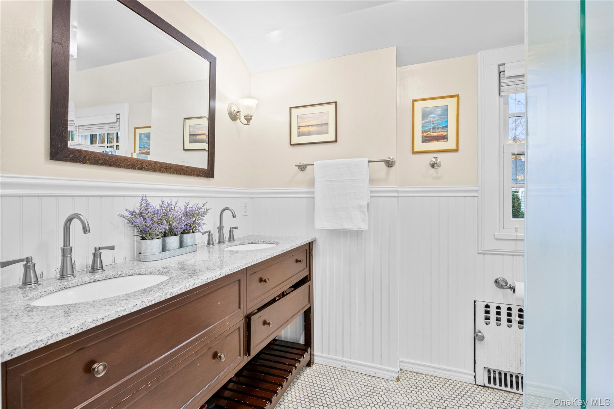 #20 photo, 417 Wynnewood Road, Pelham , NY 10803