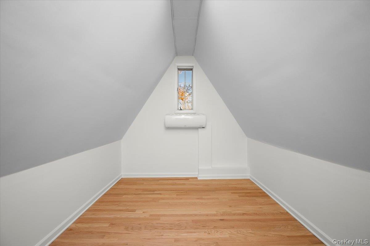 #14 photo, 115 Coolidge Avenue, Rye , NY 10580