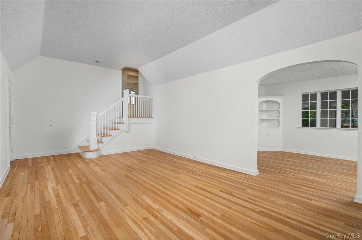 #4 photo, 115 Coolidge Avenue, Rye , NY 10580