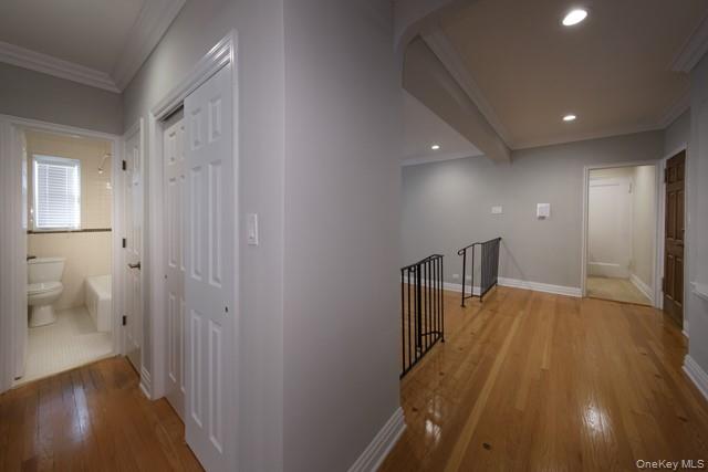 #8 photo, 365 Stewart Avenue, Garden City , NY 11530