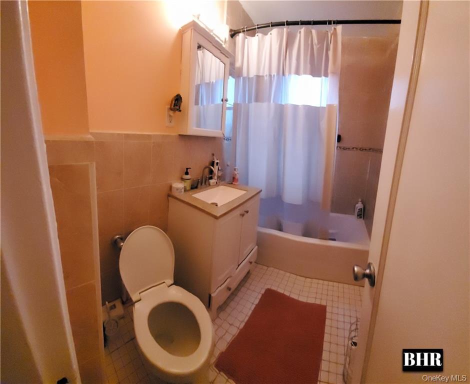 #10 photo, 3105 Avenue V, Brooklyn , NY 11229