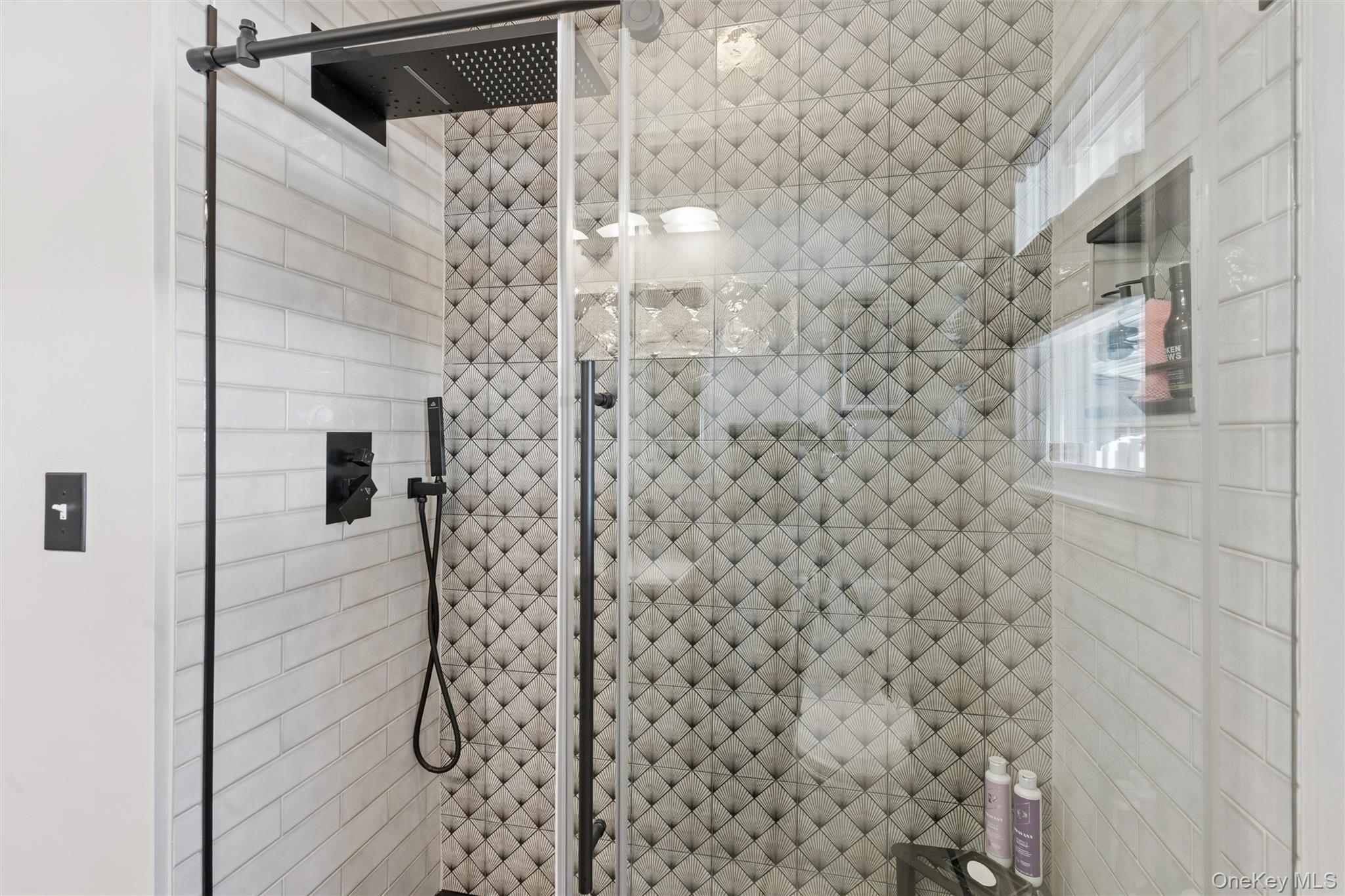 #17 photo, 31 Grand Central Avenue, Amityville , NY 11701