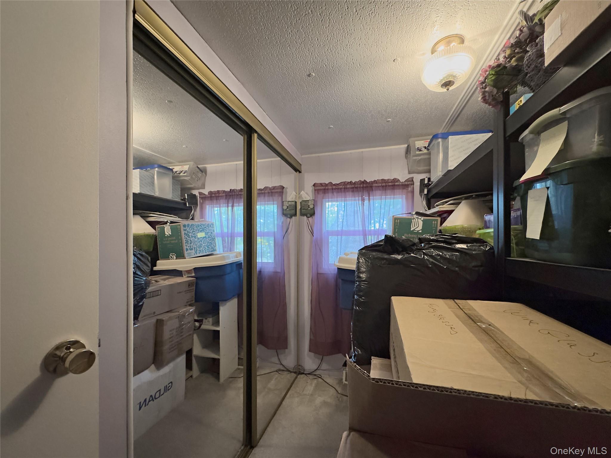 #11 photo, 1964 Riveroad Road, Riverhead , NY 11933