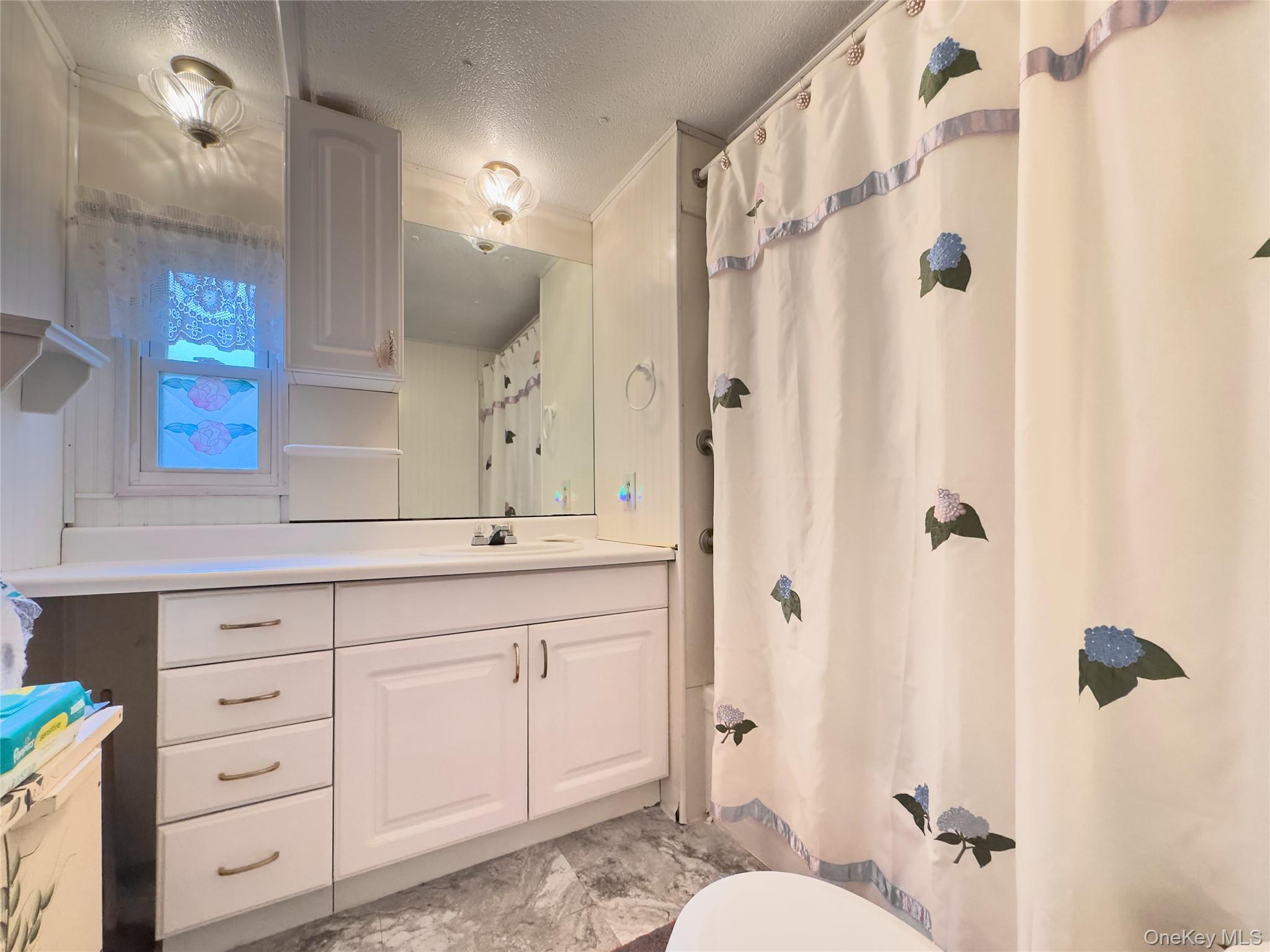 #7 photo, 1964 Riveroad Road, Riverhead , NY 11933