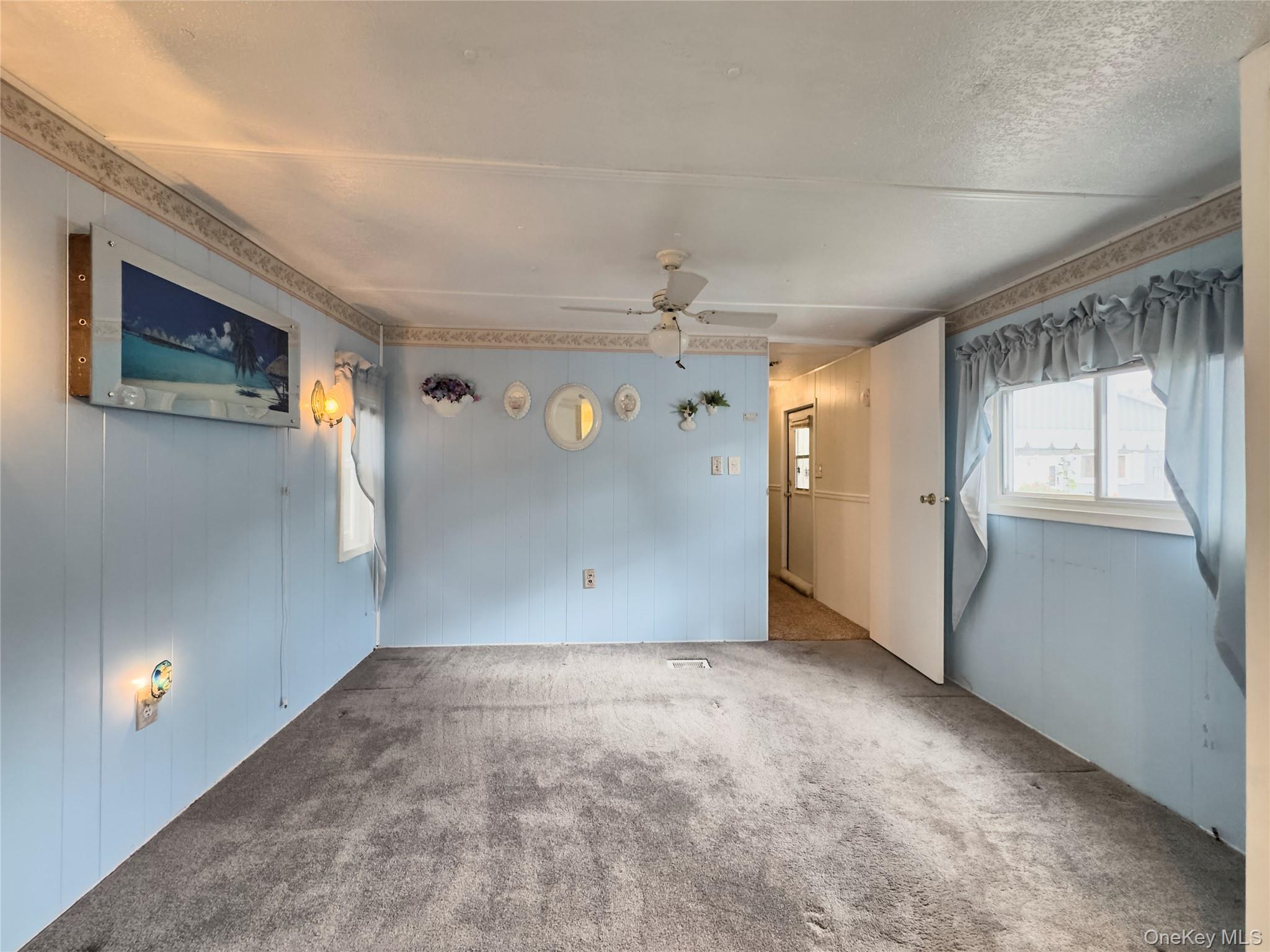 #9 photo, 1964 Riveroad Road, Riverhead , NY 11933