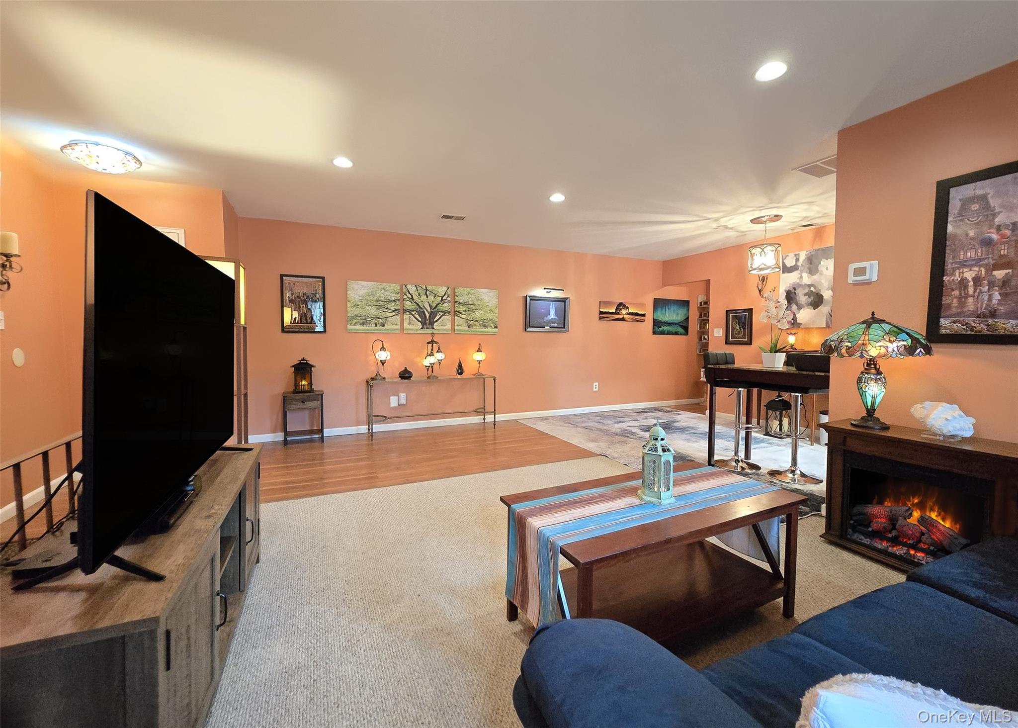 #3 photo, 2 El Camino Court, Coram , NY 11727