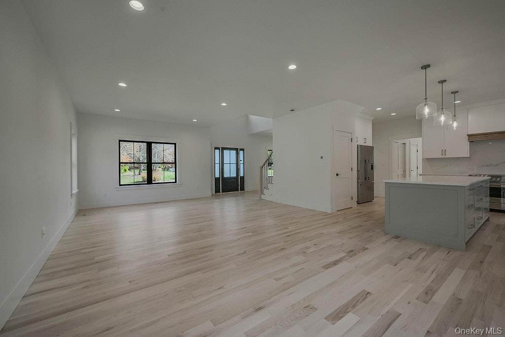 #11 photo, 20 Bunker Lane, Middle Island , NY 11953