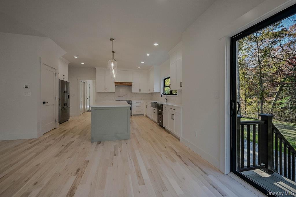 #13 photo, 20 Bunker Lane, Middle Island , NY 11953