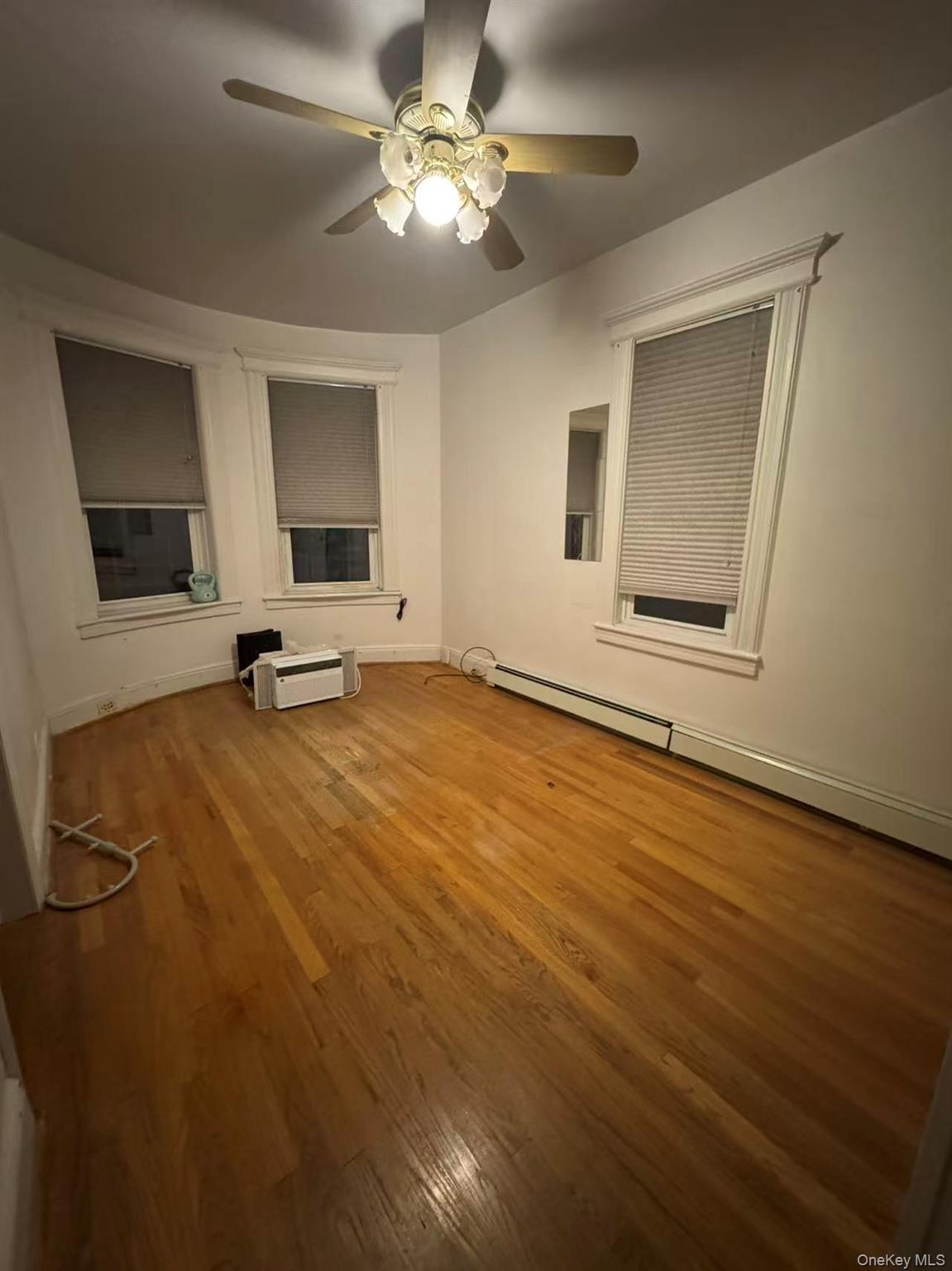 #9 photo, 86-13 88th Avenue, Woodhaven , NY 11421