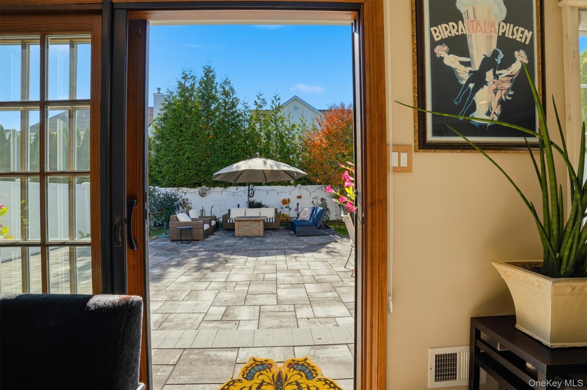 #12 photo, 60 Herrels Circle, Melville , NY 11747