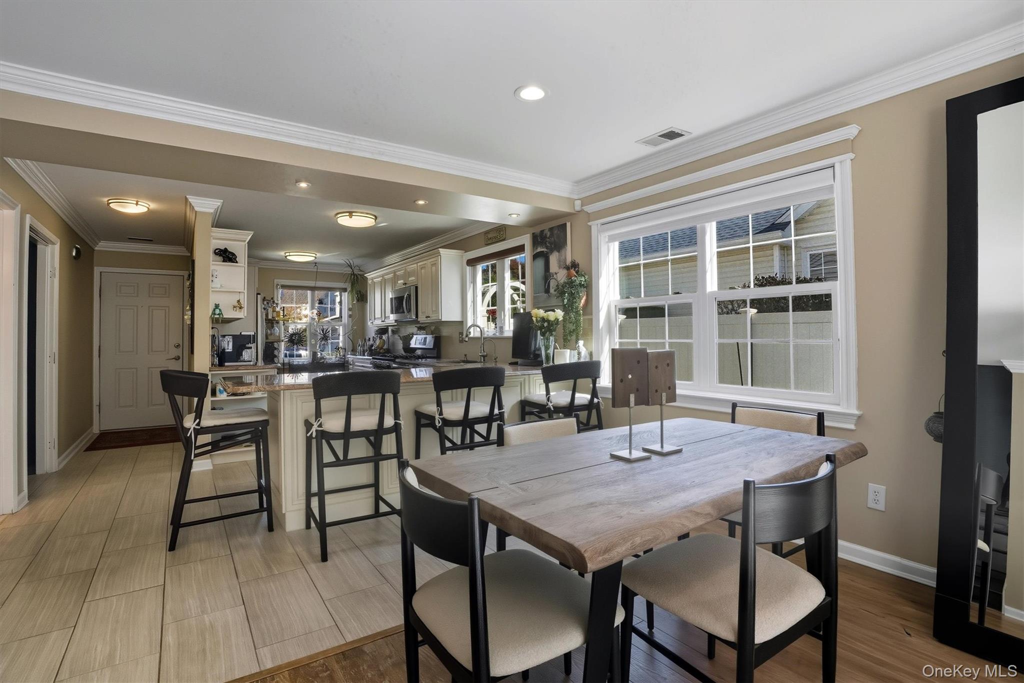 #9 photo, 60 Herrels Circle, Melville , NY 11747