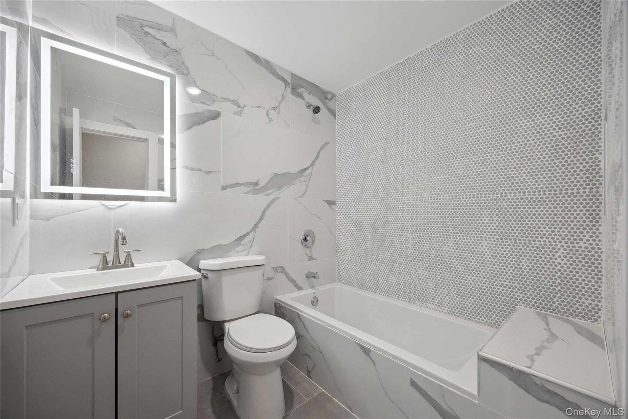 #12 photo, 104-69 129th Street, Richmond Hill S. , NY 11419