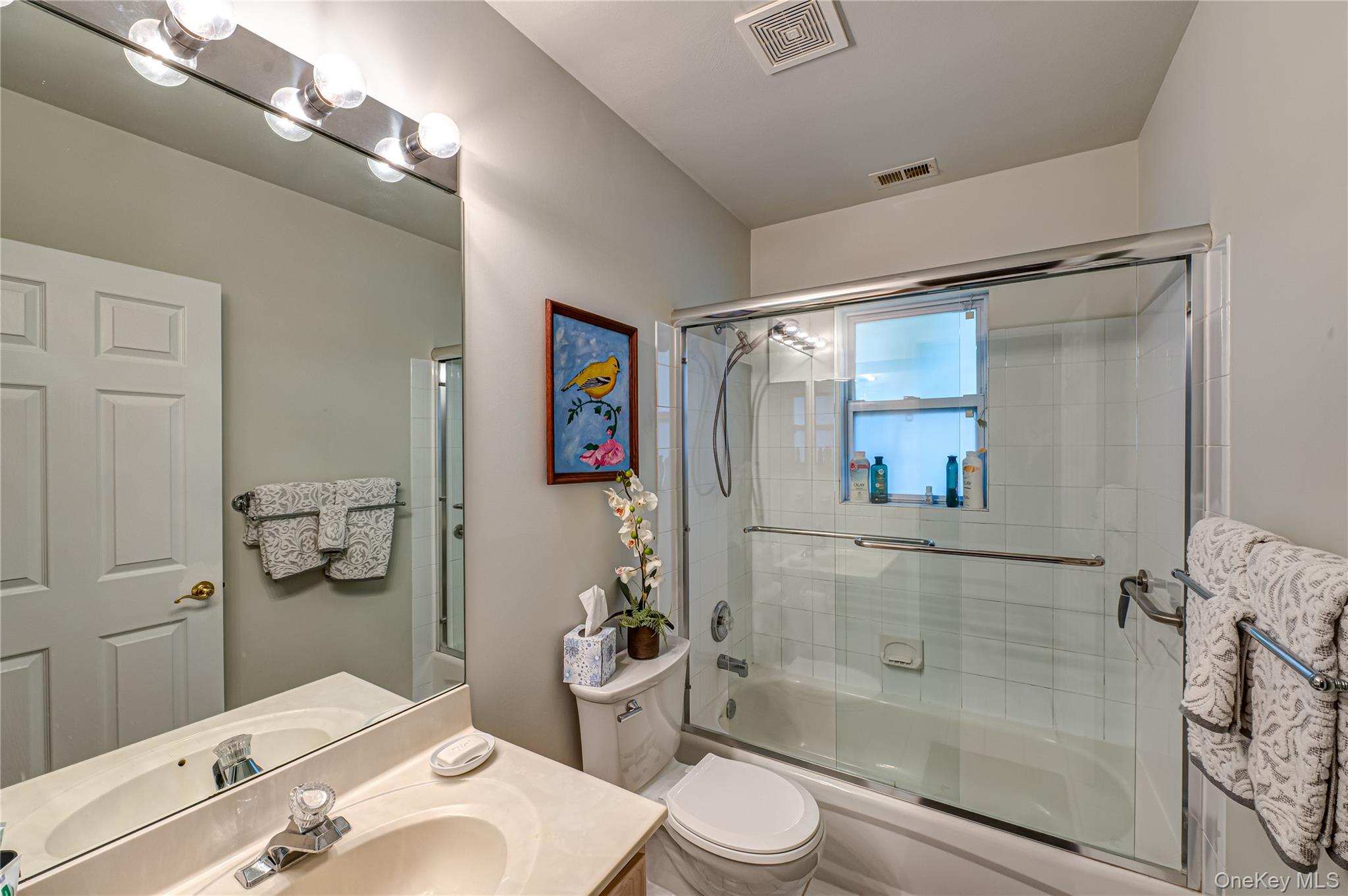 #19 photo, 3 Sophia Drive, Middle Island , NY 11953