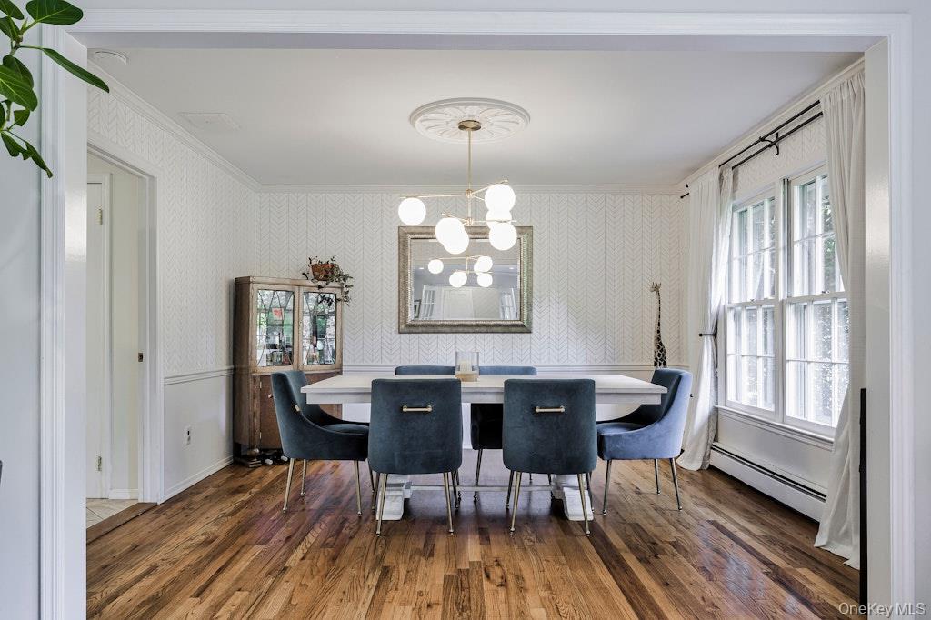 #7 photo, 5 Pebble Hill Court, Northport , NY 11768